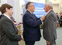 o983404258.jpg