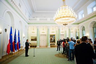 o1846631648.jpg