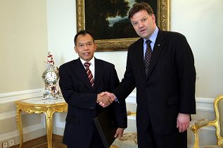 o567855111.jpg