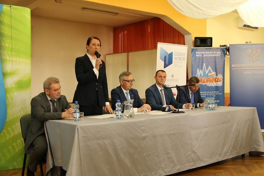 o138725010.jpg