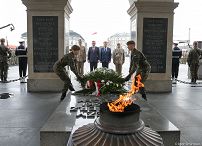 o42837146.jpg