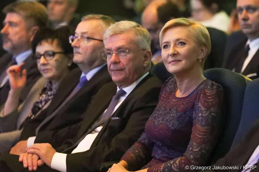o1570081519.jpg