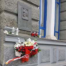 o958356421.jpg
