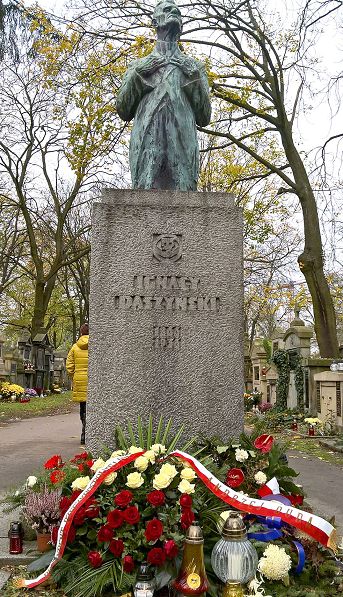 o90815593.jpg