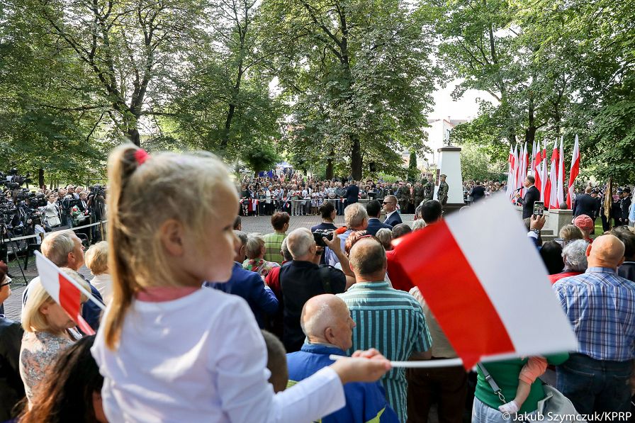 o1797677501.jpg