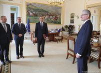 o123029843.jpg