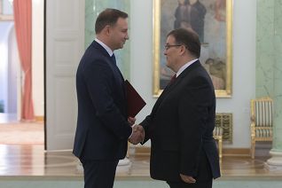 o671808584.jpg