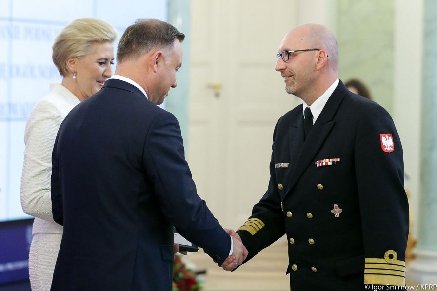 o30255372.jpg