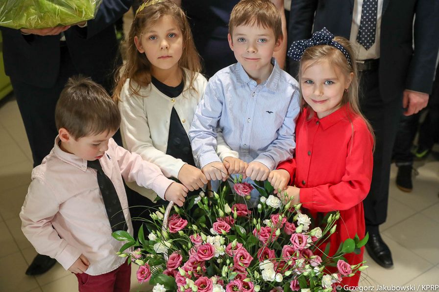 o1880132824.jpg