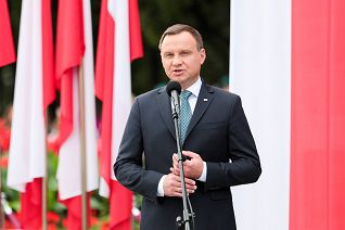 o1928053121.jpg