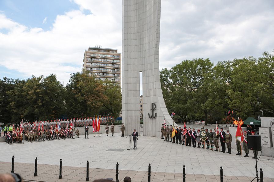 o374833019.jpg
