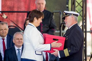 o1003655586.jpg
