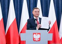 o1908319027.jpg