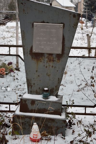 o195830436.jpg