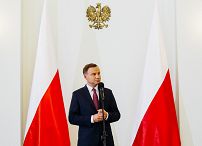 o2012399923.jpg