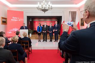 o44150640.jpg