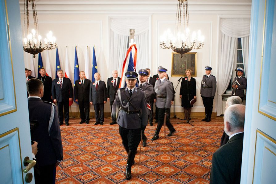 o1794128941.jpg