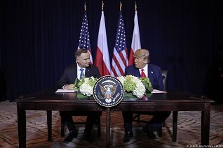 o2060557940.jpg