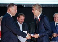 o1964317298.jpg