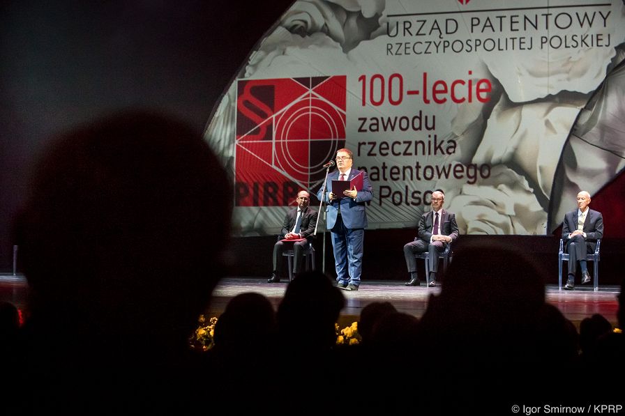 o442103876.jpg