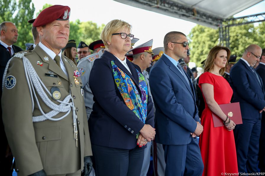 o4450948.jpg