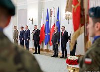o1099767161.jpg