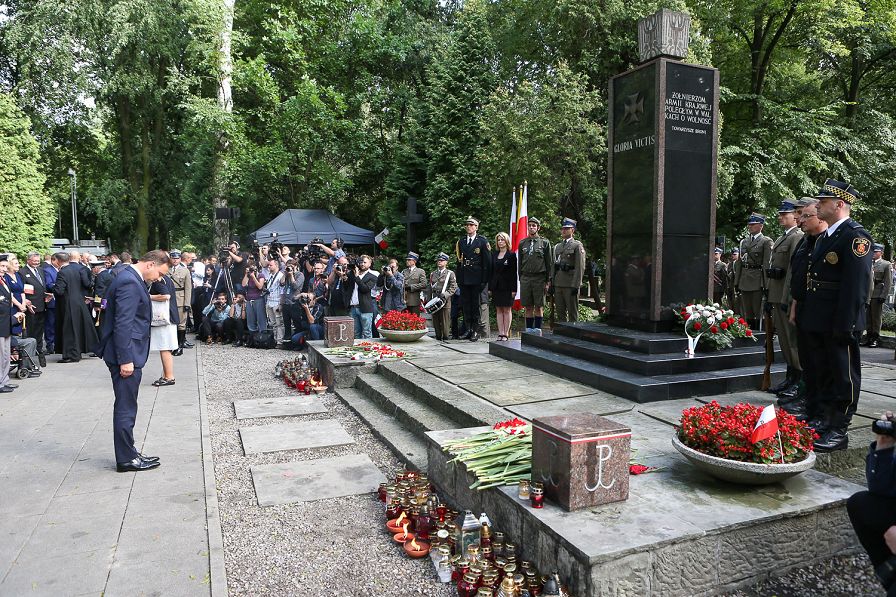 o729899849.jpg