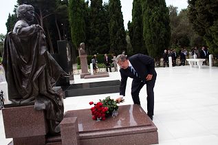 o1807583844.jpg