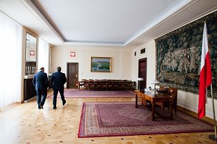 o155881223.jpg