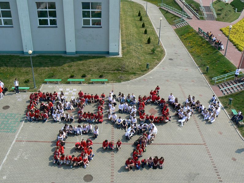 o1932039316.jpg