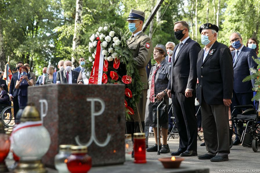o1944223035.jpg