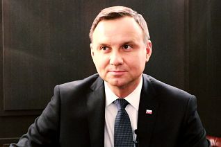o439403584.jpg