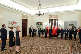 o1851174571.jpg