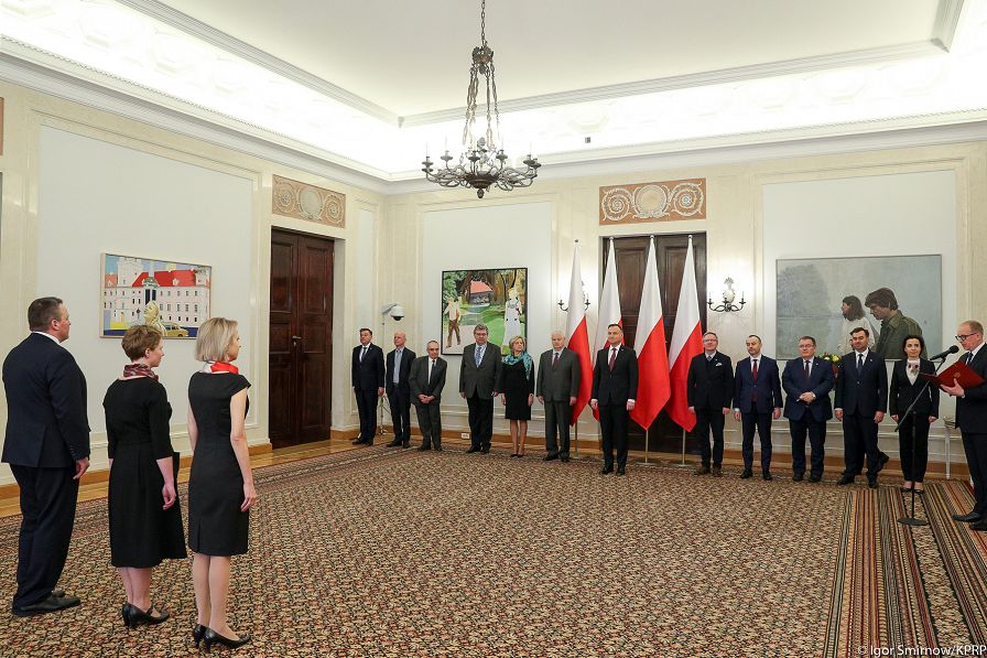 o1851174571.jpg