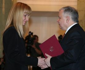 1054569812.jpg