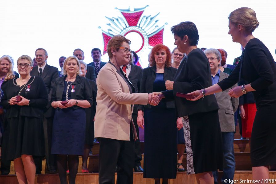 o1106611238.jpg