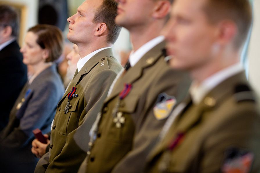 o1259537308.jpg