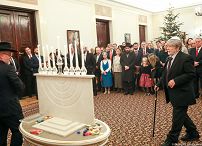 o1928446012.jpg