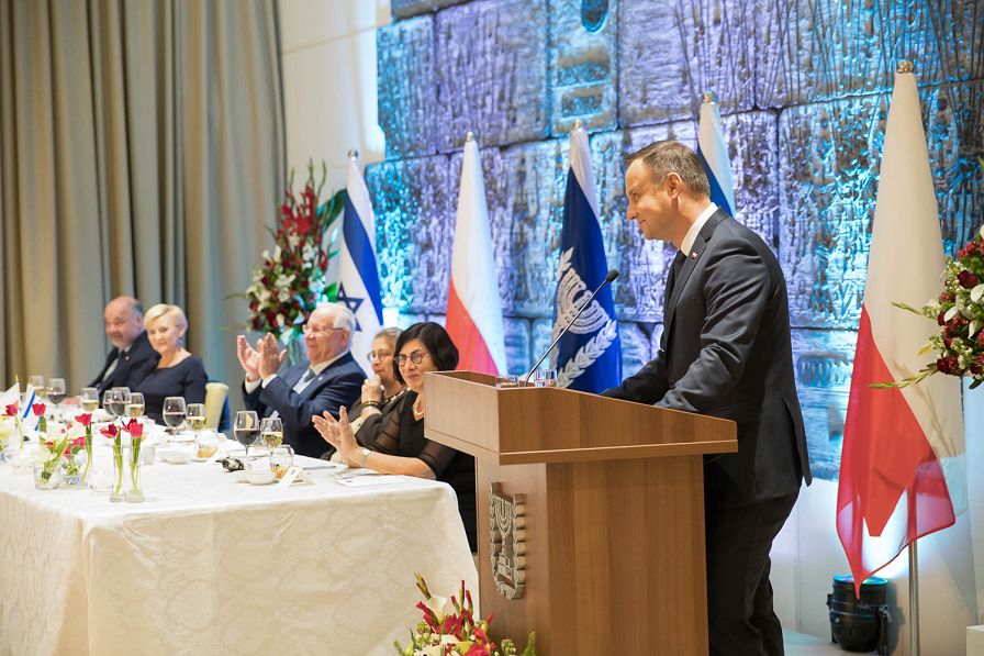 o1808737673.jpg