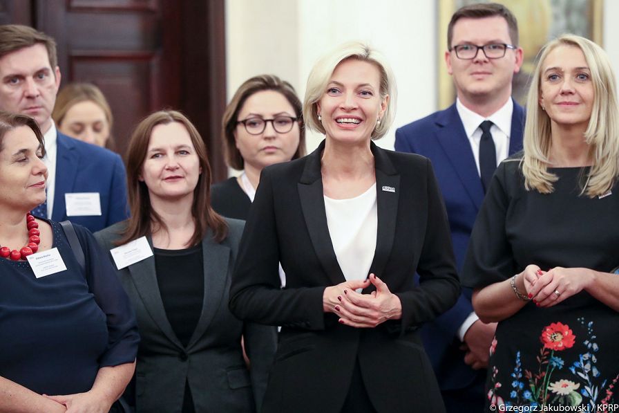 o1901502572.jpg