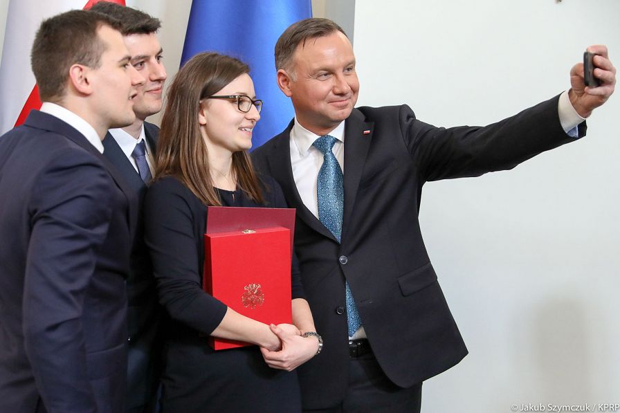 o1902931073.jpg