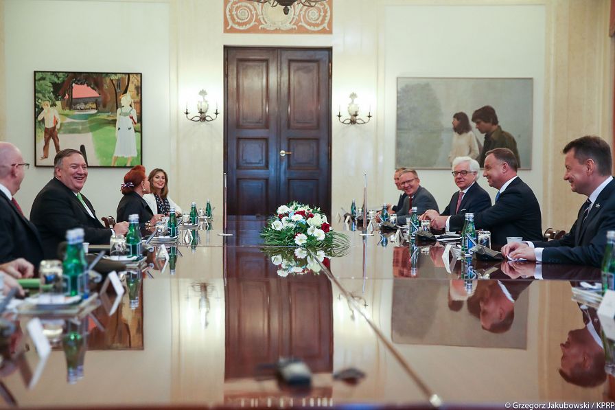 o1928360925.jpg