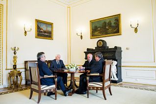 o1829250961.jpg