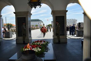 o1214449269.jpg
