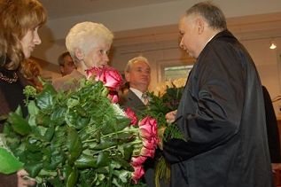 983678066.jpg