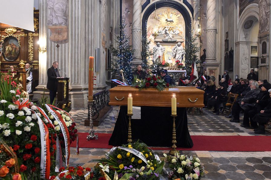 o1621366386.jpg