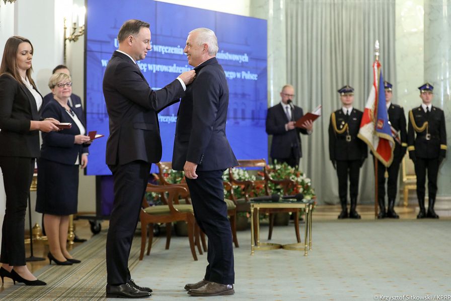 o1377041106.jpg