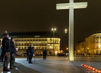 o1906393353.jpg