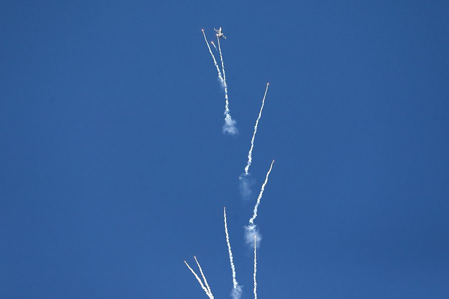 o1073250399.jpg