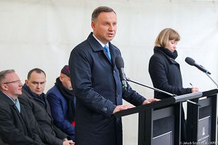 o1373512921.jpg